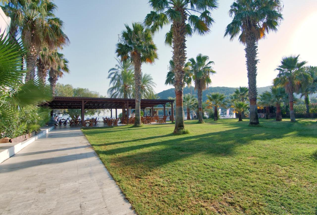 Selvi Beach Hotel Golturkbuku Kültér fotó