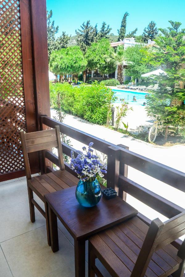 Selvi Beach Hotel Golturkbuku Kültér fotó