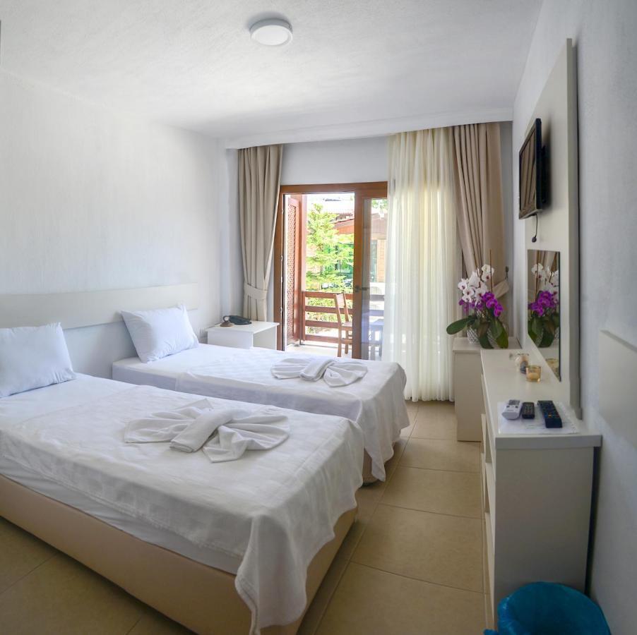 Selvi Beach Hotel Golturkbuku Kültér fotó
